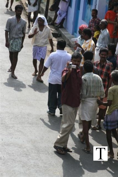 2007-kuthiravela-angadivela_1093-small-