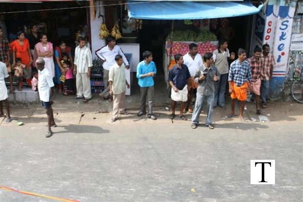 2007-kuthiravela-angadivela_1126-small-