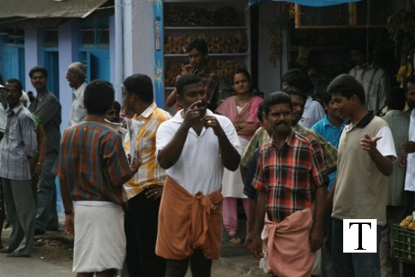 2007-kuthiravela-angadivela_1142-small-