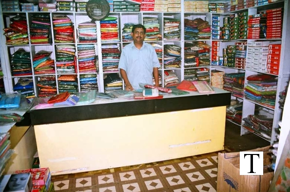 2004-shops-tattamangalam622004-shops-tattamangalam0009