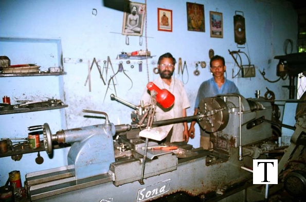 2004-shops-tattamangalam622004-shops-tattamangalam0017