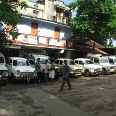taxi-stand-tattamangalam